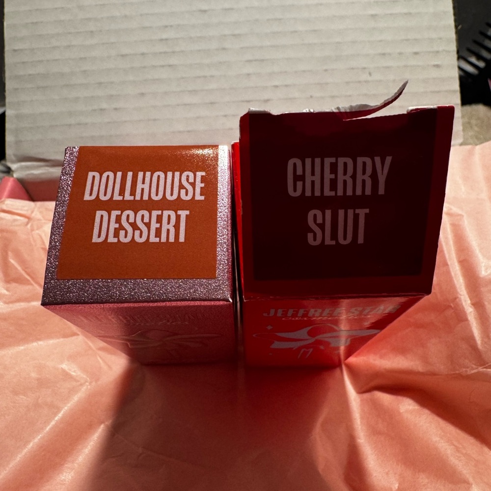 Jeffree Star Dollhouse Dessert and Cherry S*ut Liquid Blush